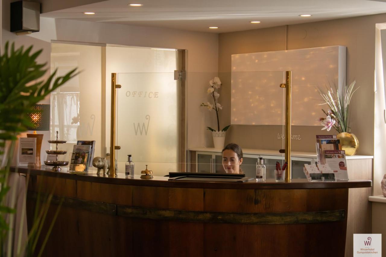 Winzerhotel 冈姆波尔茨基尔兴 外观 照片
